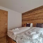 Апартаменти Berghof 2nd Floor