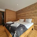 Апартаменти Berghof 2nd Floor *