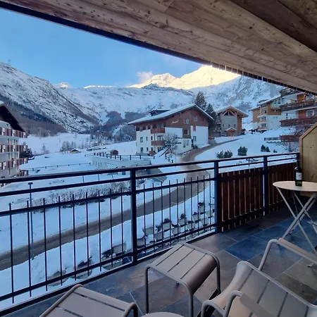 Berghof 2nd Floor * Saas-Fee