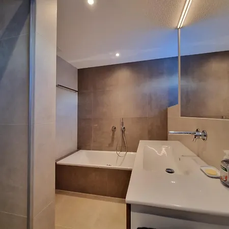 Berghof 2nd Floor דירה