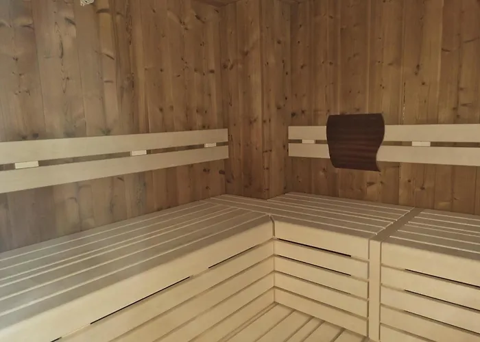 Berghof 2nd Floor Apartman