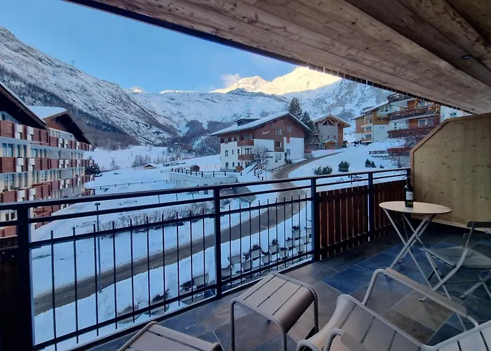 Berghof 2nd Floor * Saas Fee